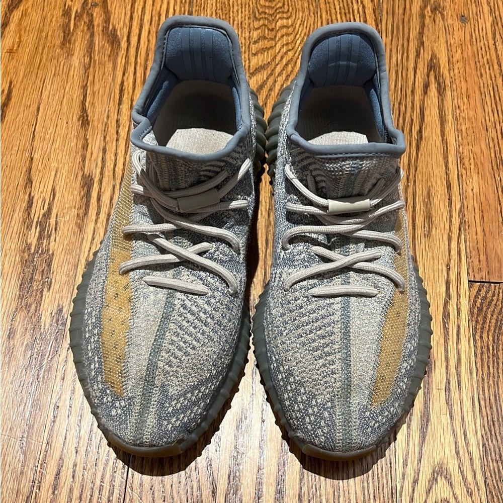 Yeezy Adidas Boost 350 V2 in Israfil | size 9